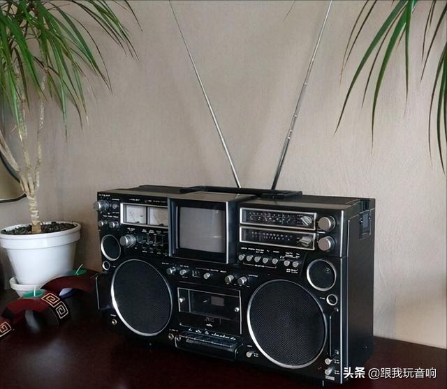 老款蓝海组合音响大型收录机，还记得你家的收录机是什么牌子的吗
