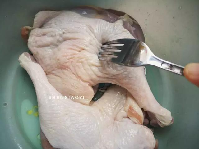 南京盐水鸭怎么吃，正宗南京盐水鸭的吃法（大叔家的南京食谱：盐水鸭腿）