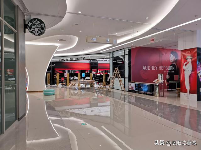 岳阳哪里最热闹，听说这里是岳阳最热闹的街道