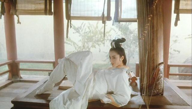 新倚天屠龙记小昭的扮演者都有谁，\