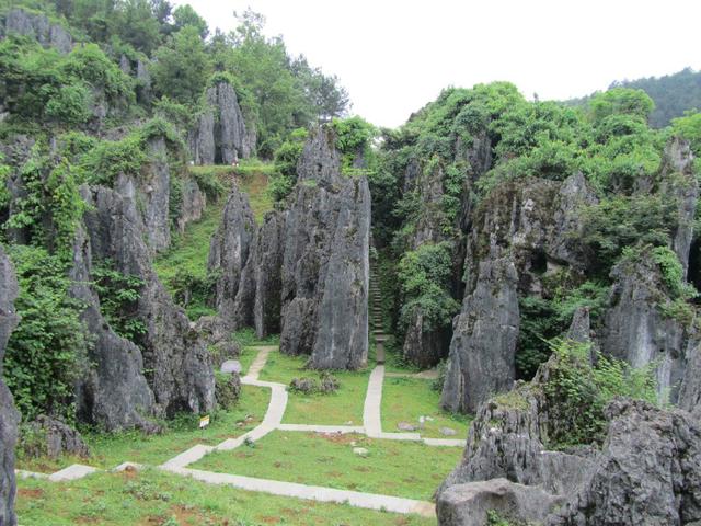 铜仁地区旅游景点有哪些，铜仁最美的10大景区