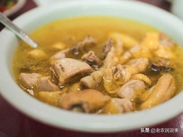 鸡汤需要焯水吗，鸡汤到底要不要焯水（鸡汤一定要焯水么）