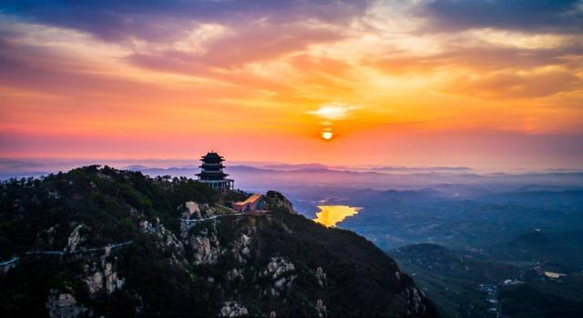 沂蒙山旅游攻略必玩的景点，沂蒙山天蒙旅游区旅游攻略
