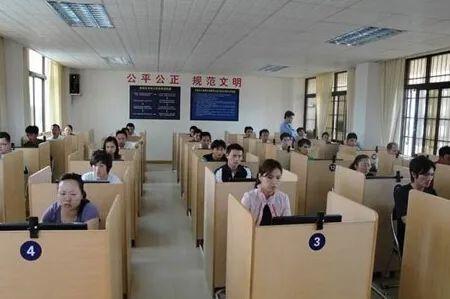 驾考科目一考试模拟题目练习，驾考模拟考试科目一模拟题