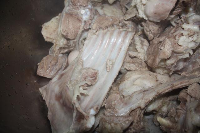 西安羊肉泡馍做法窍门，美食做法——西安羊肉泡馍