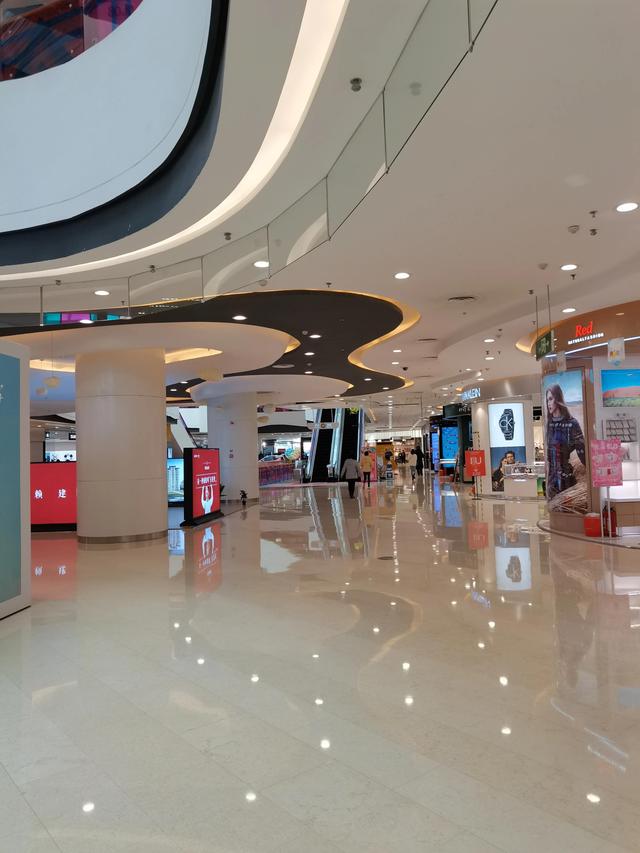 王府井在哪个区，洛阳王府井百货在哪个区（Zara在王府井开了亚洲最大门店）