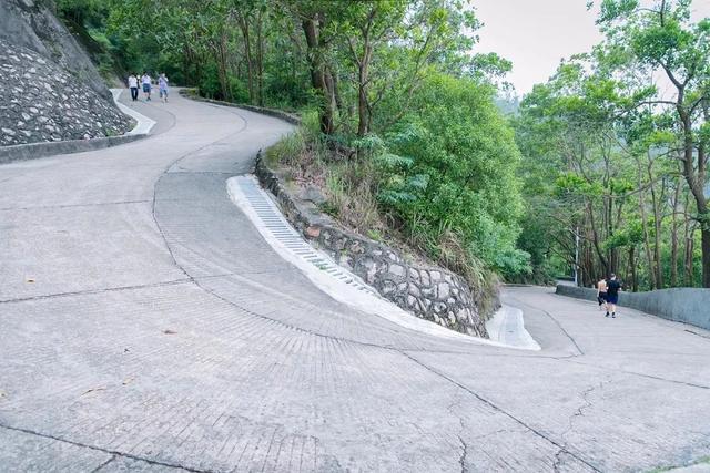 深圳旅游攻略景点推荐，深圳十条旅游路线（不完整的旅游景点和美食选择）