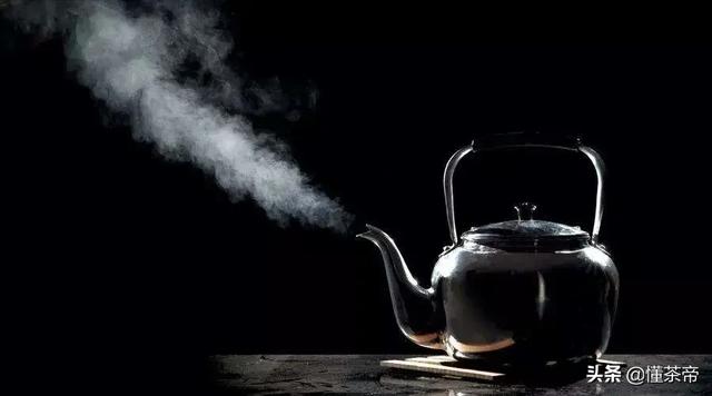 什么是千滚水怎么喝，千滚水是否适合泡茶