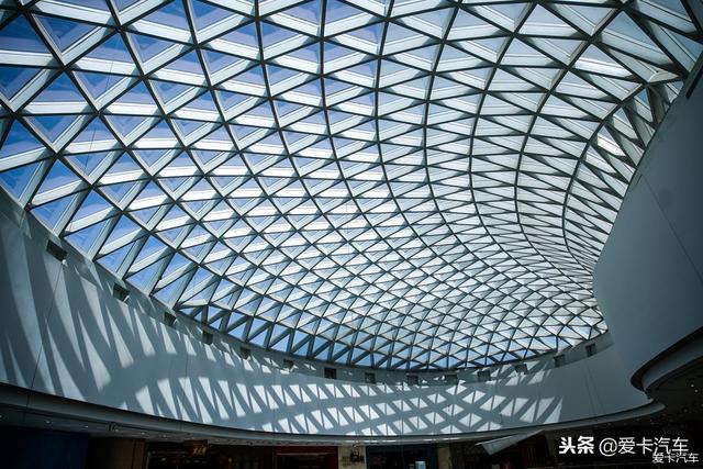 上海虹桥天地购物攻略，听说虹桥新天地颜值很高