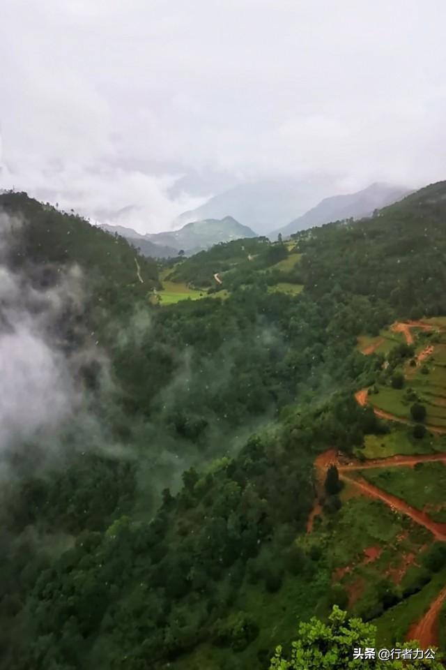 泸沽湖详细介绍，那些藏在春日里的诗意美景
