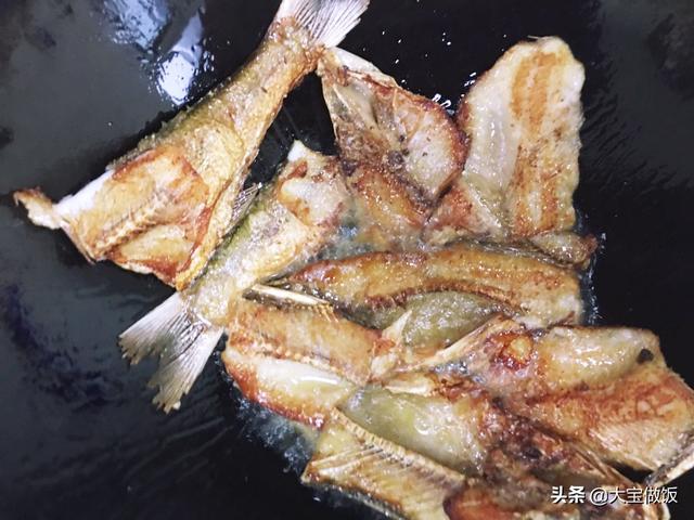 荆州刁子鱼做法，湖北传统经典美食