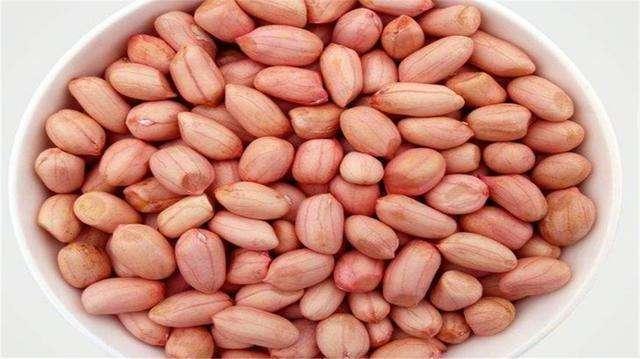 花生米怎么炒出来又脆又酥，学会一个小技巧