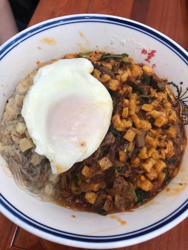 西安有啥好吃的，西安绝对不能错过的美食（不排队还正宗，转给外地朋友）