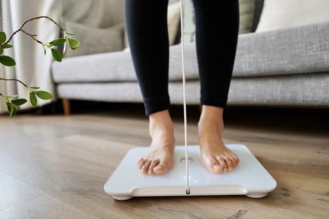 华为智能体脂秤2 pro测评，华为智能体脂秤2