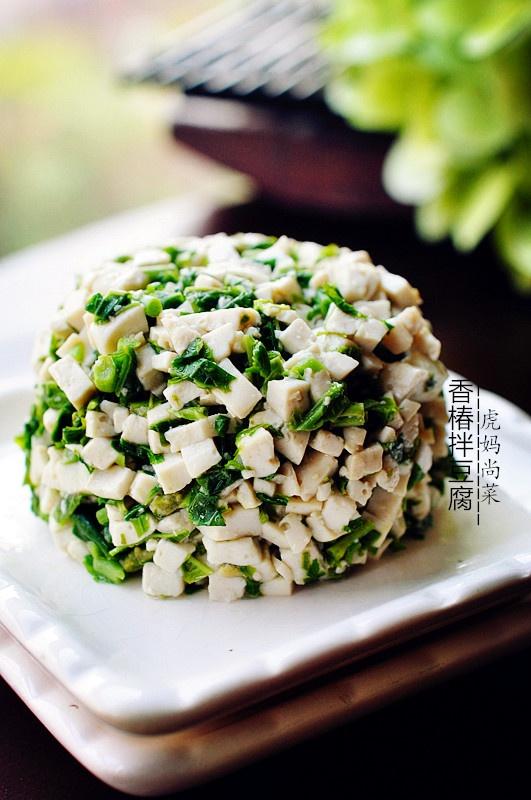 香椿嫩芽怎么做，100块一斤的香椿嫩芽