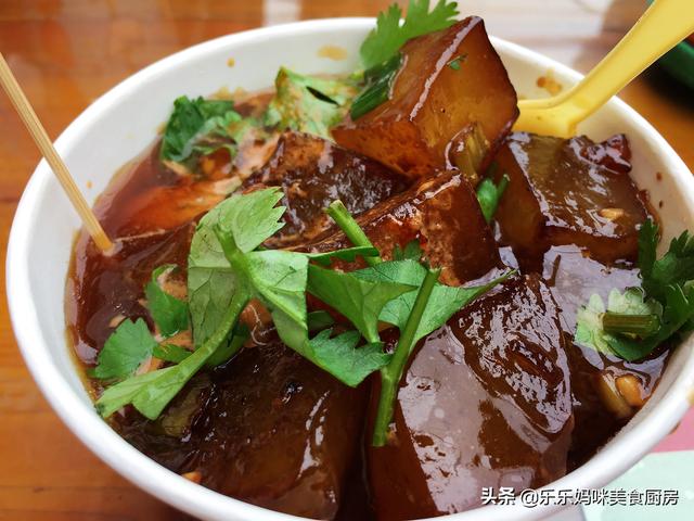 平遥古城哪里吃的最好，双节小长假逛平遥古城