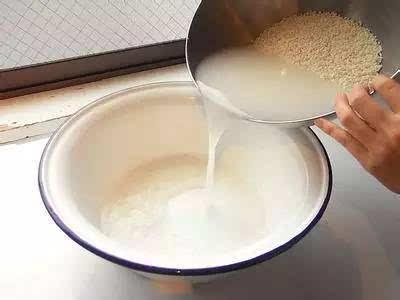 用淘米水洗脸好吗，淘米水洗脸真的会有效果吗（这样洗脸既美容又美白）