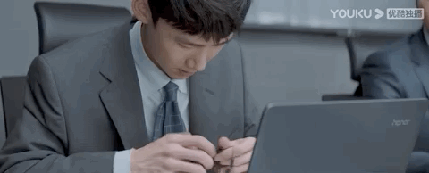 赵又廷和白敬亭的电影，过于真实让人不适