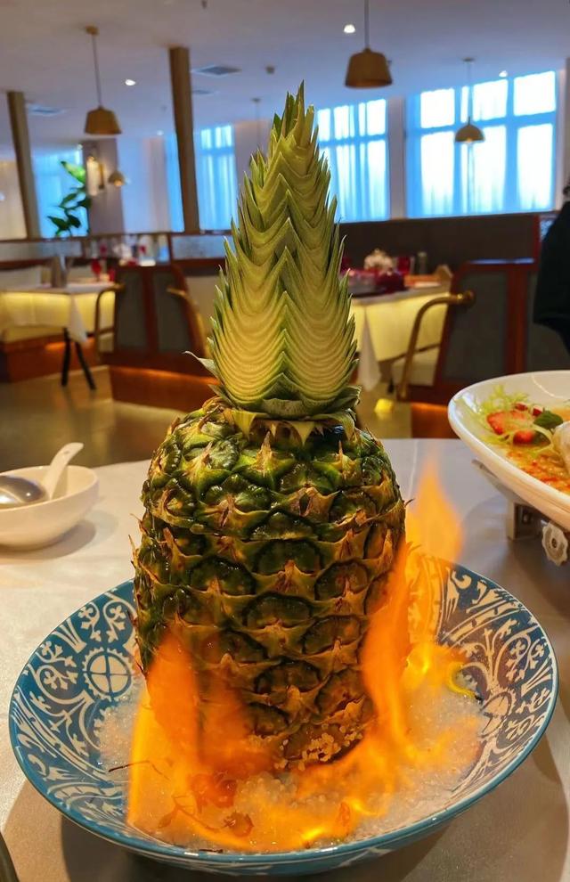 广州最有潜力的粤菜餐厅，三代餐饮世家的90后老板在长春做创意粤菜