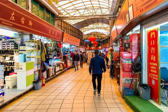 广州沙河服装拿货网，一个年轻人梦想起航的地方...