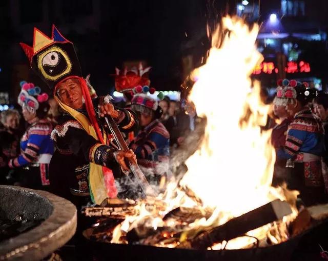 云南特色少数民族节日都在这了，云南春节旅游景点有哪些风俗