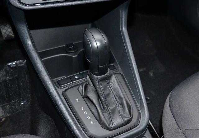 PRND都放在哪了各种车型换挡方式大集合，自动挡车prnd是什么