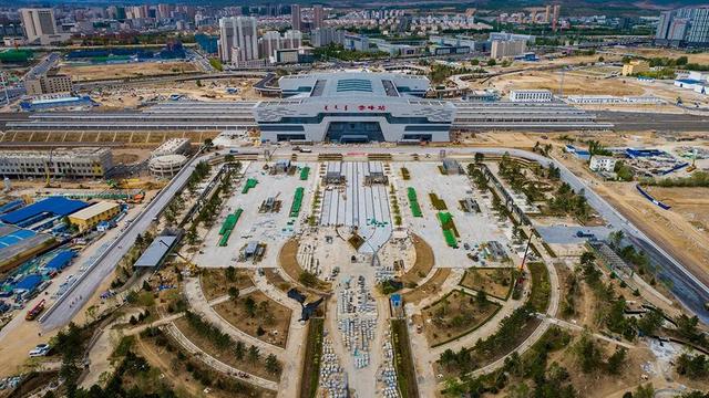 赤峰至喀左高铁全面试运行，赤峰至喀左高铁站点