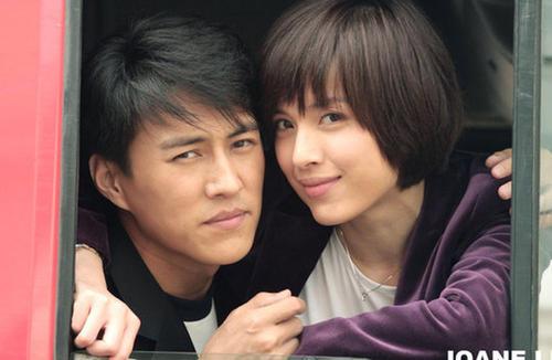 盘点那些年靳东演过的影视剧，靳东主演的4部“谍战剧”