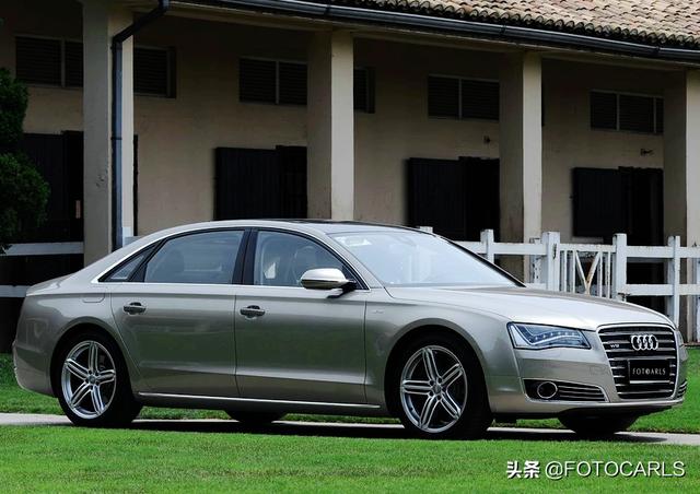 奥迪a8lw12，全新奥迪a8lw12评测（网友：看着比奔驰S气场足）