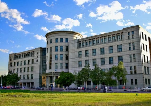 东北林业大学排名，黑龙江省211大学名单排行榜（大连大学凭实力排名第23）