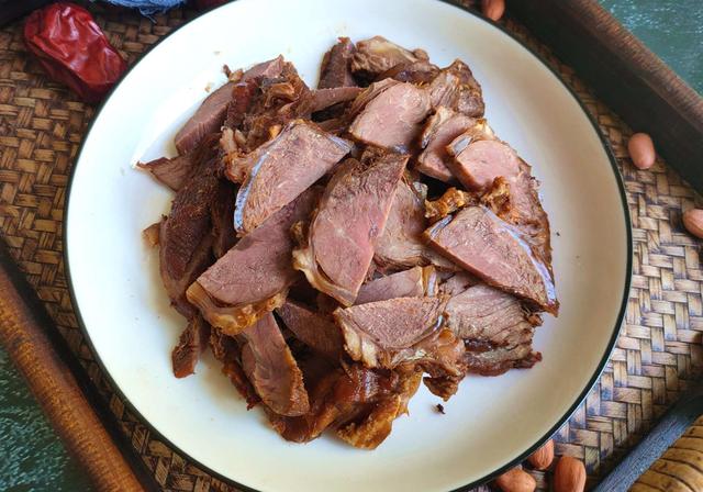 怎么样做酱牛肉，怎样做酱牛肉才能又香又嫩