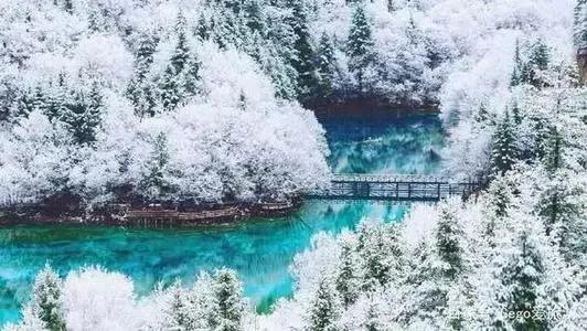 九寨沟冬天美景，九寨沟迎来旅游高峰