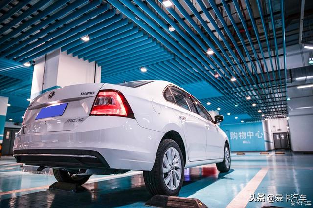 上海虹桥天地购物攻略，听说虹桥新天地颜值很高