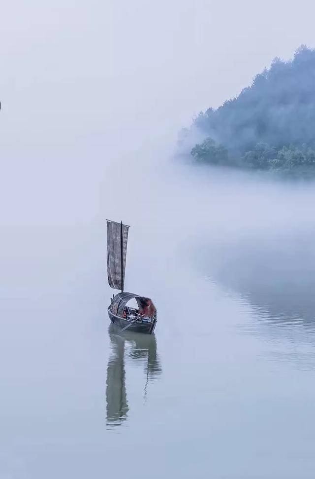 天涯何处觅知音，天涯何处觅知音全诗意思（奈何桥上忆前尘）