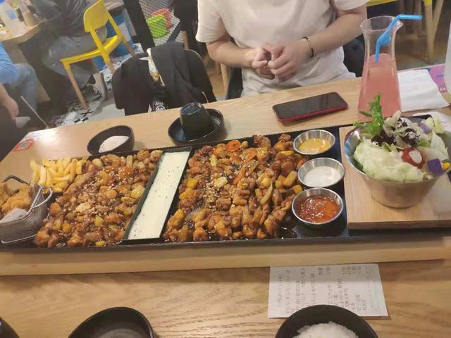 巩义市园丁路附近的美食，DM分米时刻不可缺少的美味