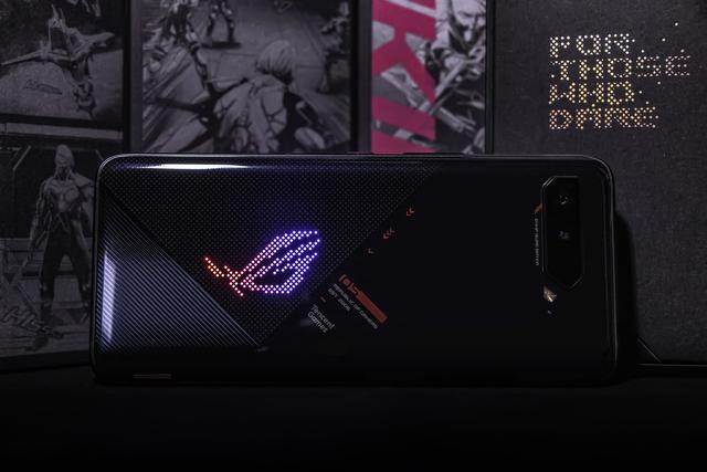 rog手机官网，rog游戏手机操作系统（ROG游戏手机电竞装甲体验）