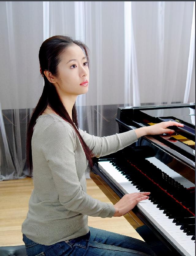 陈小春演过的电视剧，陈小春都演过什么电视剧（陈小春只有两个代表作）
