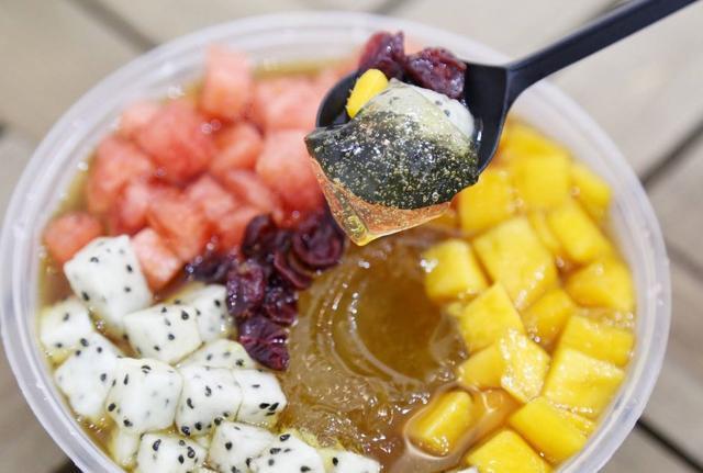 现在最火爆的小吃排行榜（火爆热门的7种街边小吃）