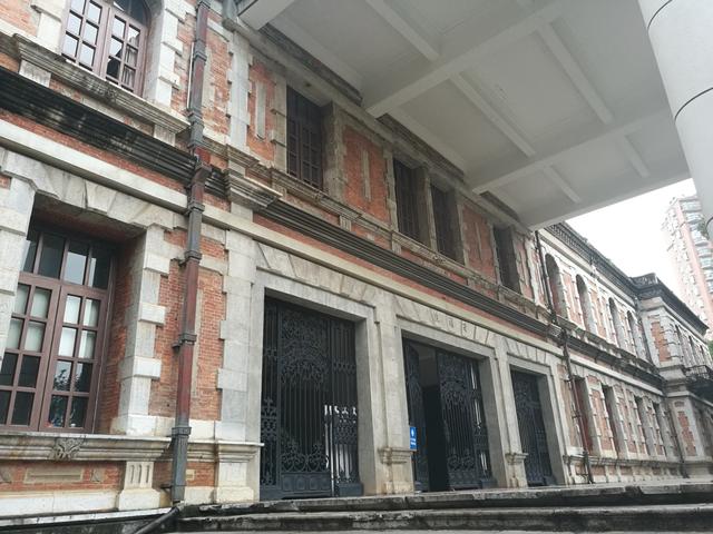 昆明海鸥最佳观赏地，去海埂大坝看海鸥前