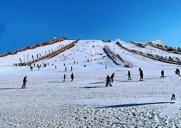 辽宁滑雪场排名，沈阳滑雪场都有哪些（辽宁10大温泉度假村）