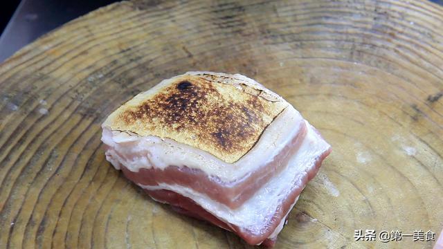 红烧肉怎么做不腻，红烧肉怎样做才能不腻还好吃