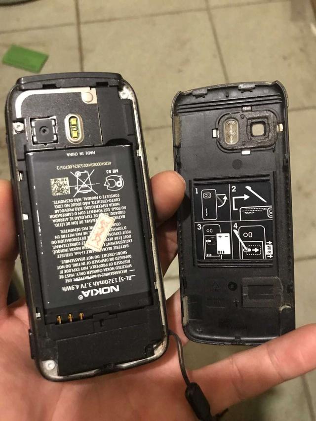 诺基亚n5800，诺基亚5800有几个版本