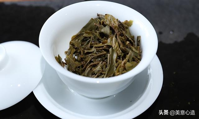 泡茶的水怎么掌握温度，那各类茶品水温在多少呢