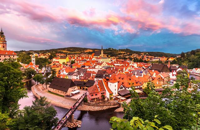 捷克和德国经济差距，中欧制造强国捷克