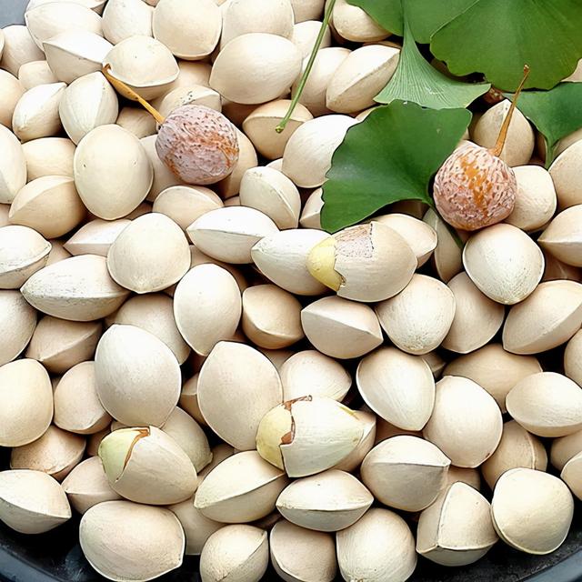 银杏果怎么吃好吃又简单，30多岁第一次吃银杏果