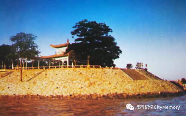 长沙橘子洲怎样形成的，为何橘子洲的形成跟它们还有关系