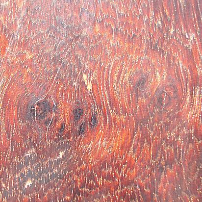 家具木材档次排名，12种实木家具木材（实木家具十大名贵木材）