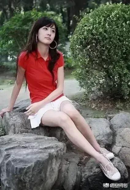 自古多情空余恨余生只做绝情人，情到浓时人憔悴