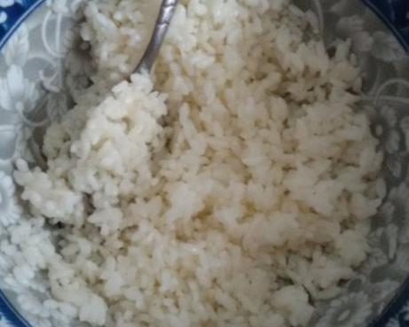 大米饼可以做什么好吃的，这样做的大米饼