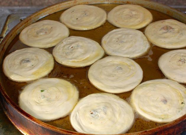 煎牛肉饼正宗做法，超详细做法教给您